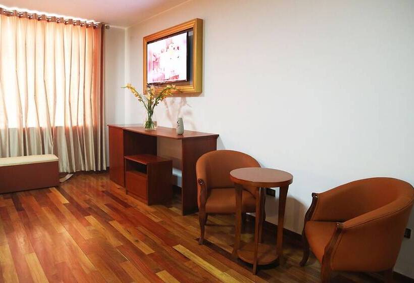 Miraflores Gold Hotel Boutique