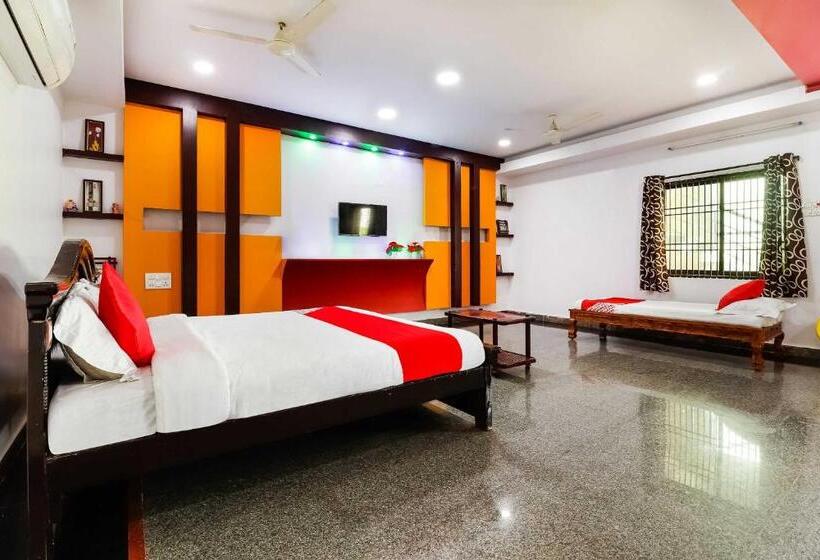 فندق Collection O 67511 Golden Park