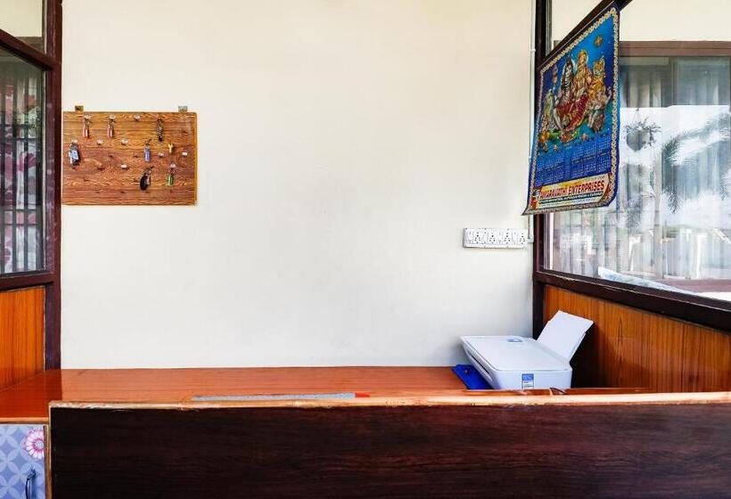 فندق Collection O 67511 Golden Park