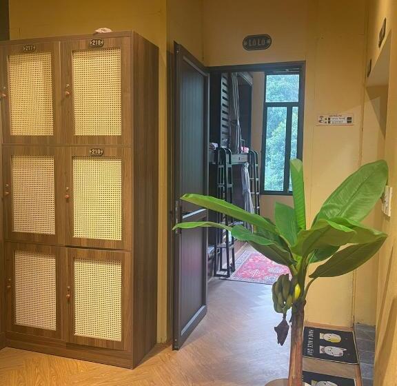 هتل کپسول Ha Giang Capsule Hostel