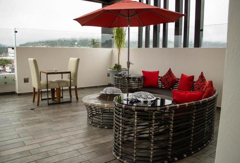 ホテル Del Carmen