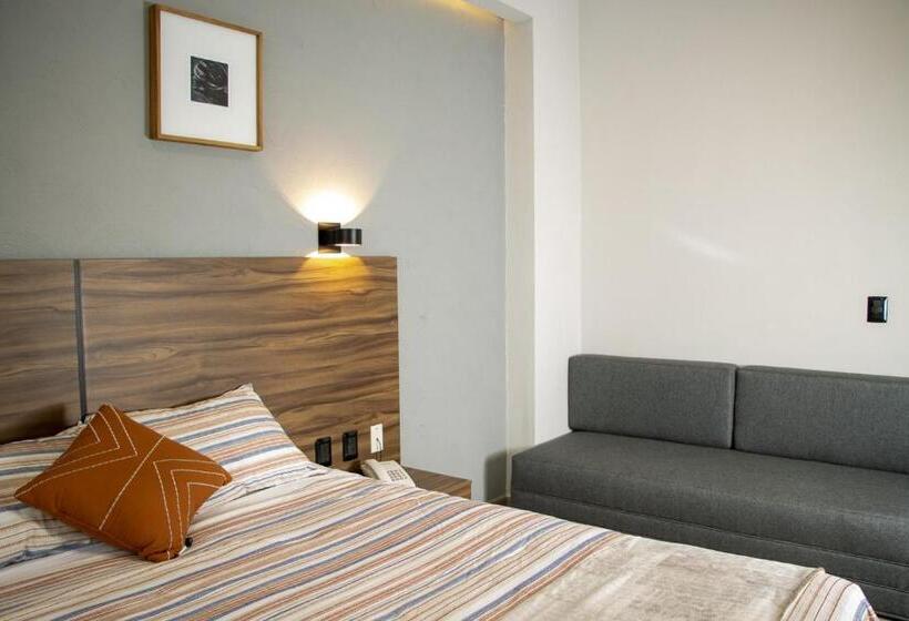 ホテル Del Carmen