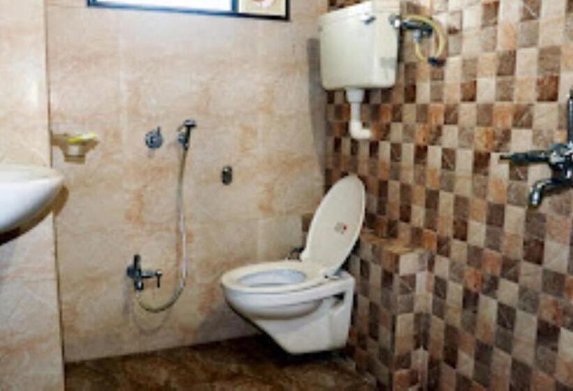 Hotel Devarshi, Maheshwar