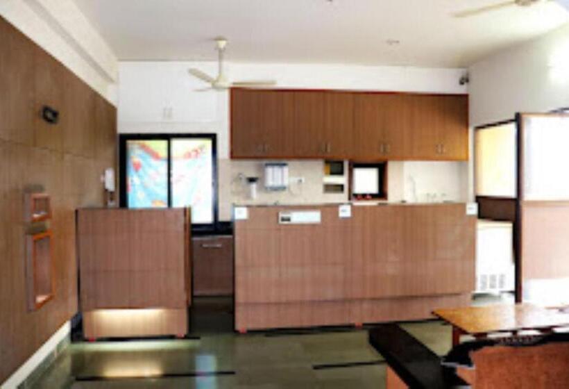 Hotelli Devarshi, Maheshwar