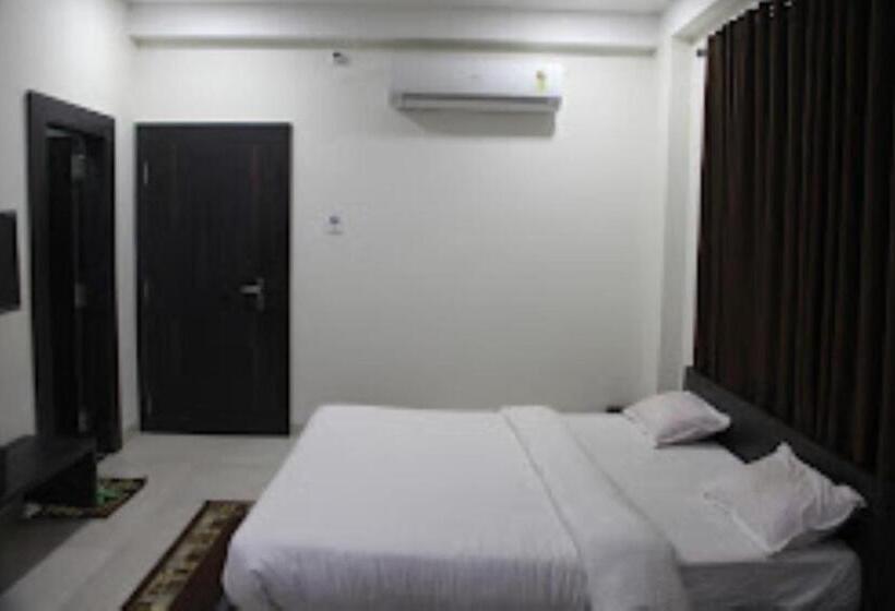 Hotel Devraj Palace,maheshwar