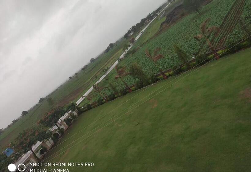 فندق Four Seasons Resort Ajanta