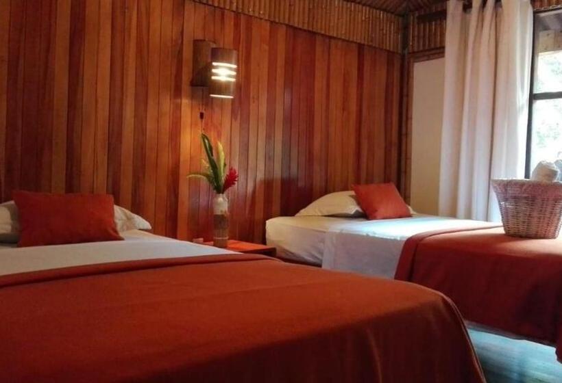 هتل Gad Gha Kum El Mensajero Lodge