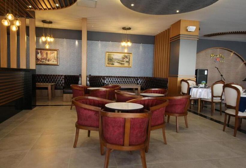 فندق Golden Rose Deluxe