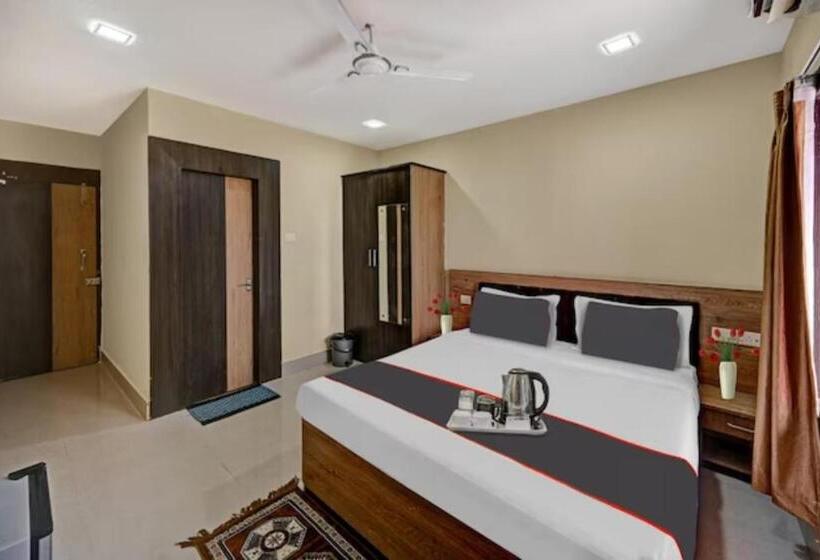 فندق Moonlight Premium Bhubaneswar By Morservices