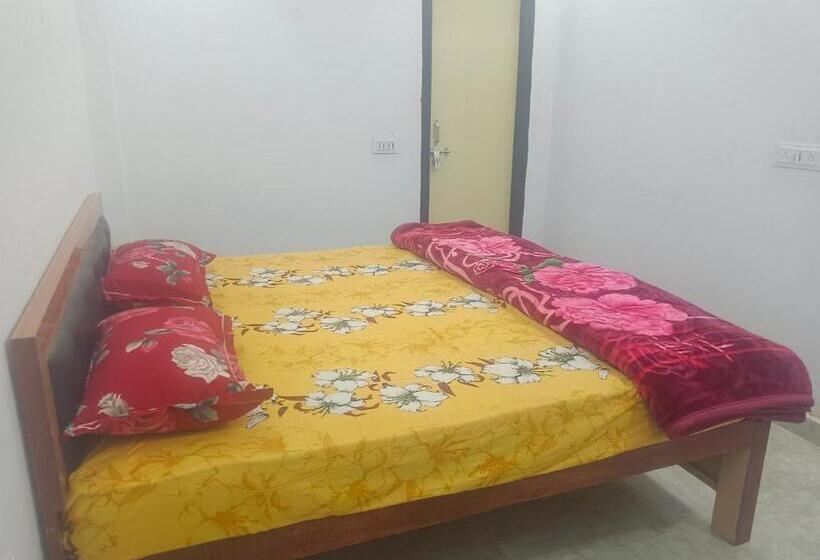 ホテル Harihar Atithi Bhawan