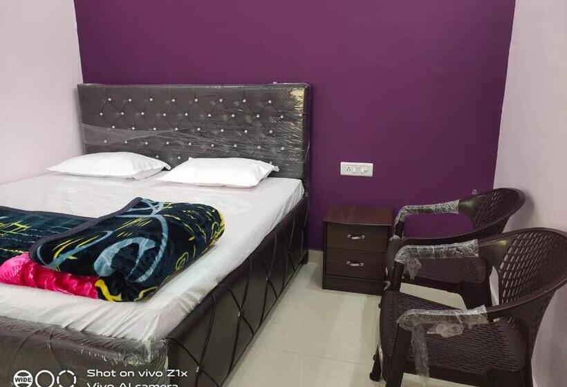 ホテル Harihar Atithi Bhawan