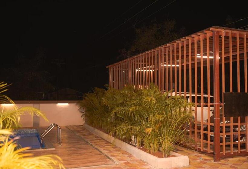 בית מלון כפרי Ilif 2727 Sai Palace