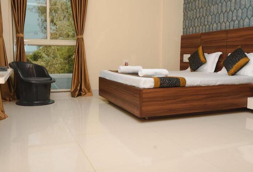 בית מלון כפרי Ilif 2727 Sai Palace