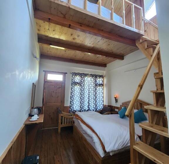 酒店 Jalori Hill S