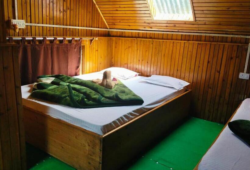 ホテル Jhandi Eco Heights