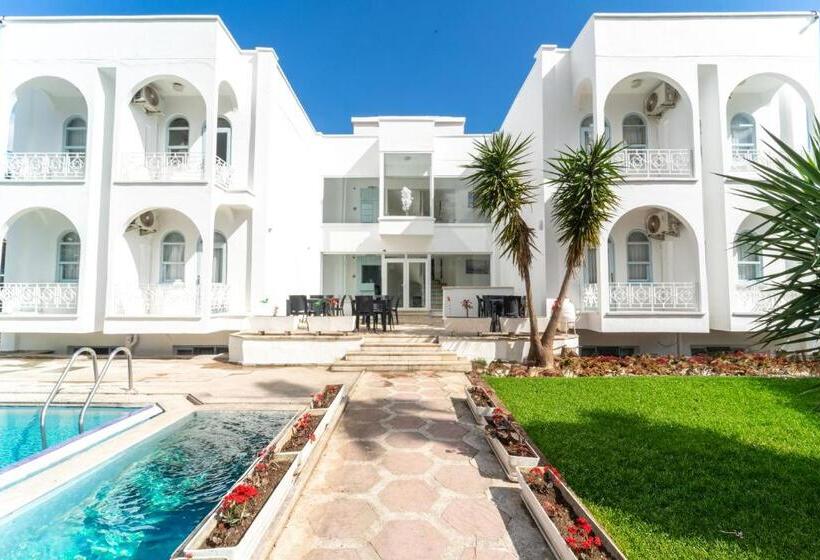 هتل Kemer Royal Beach