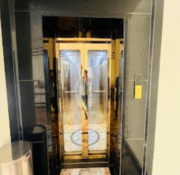 בית מלון כפרי Luxury Inn,damoh