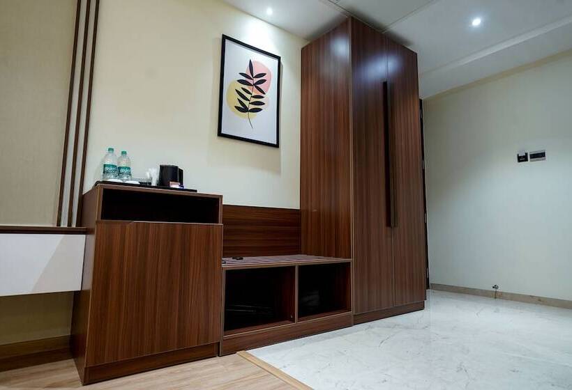 酒店 M2 Square By Monday Premium