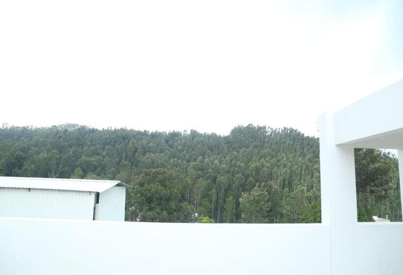 هتل Misty Haven Retreat