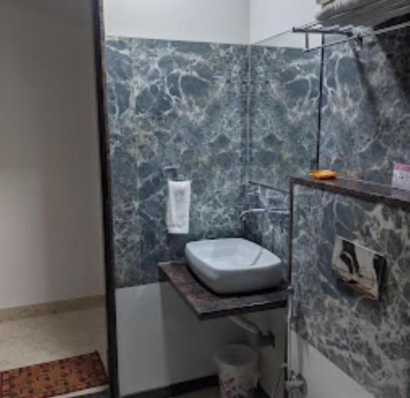 בית מלון כפרי Moriya Inn,sanawad