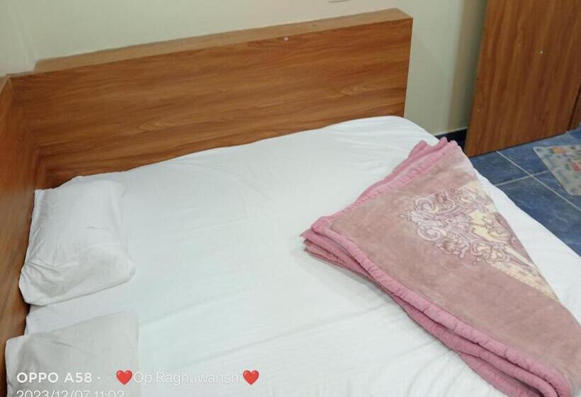 בית מלון כפרי Nx Gupta Avenu