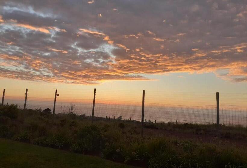 בית מלון כפרי Ocean View Villas   F6