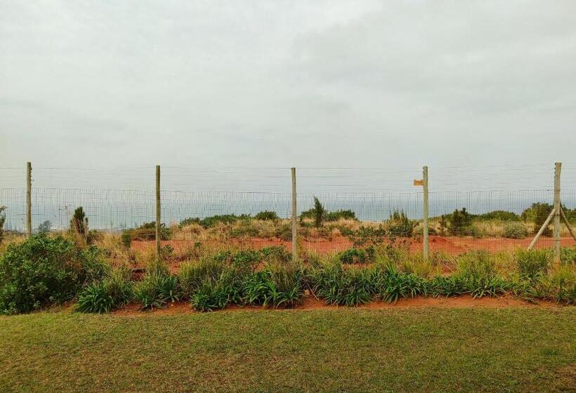 בית מלון כפרי Ocean View Villas   F6