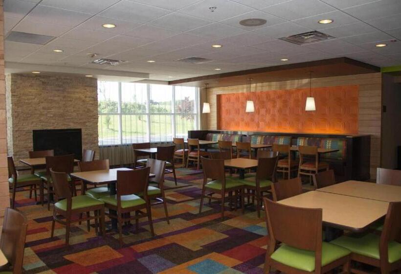 ホテル Peachtree Inn & Suites