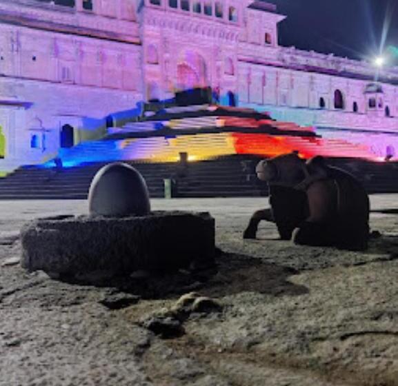 בית מלון כפרי Raj Palace, Maheshwar