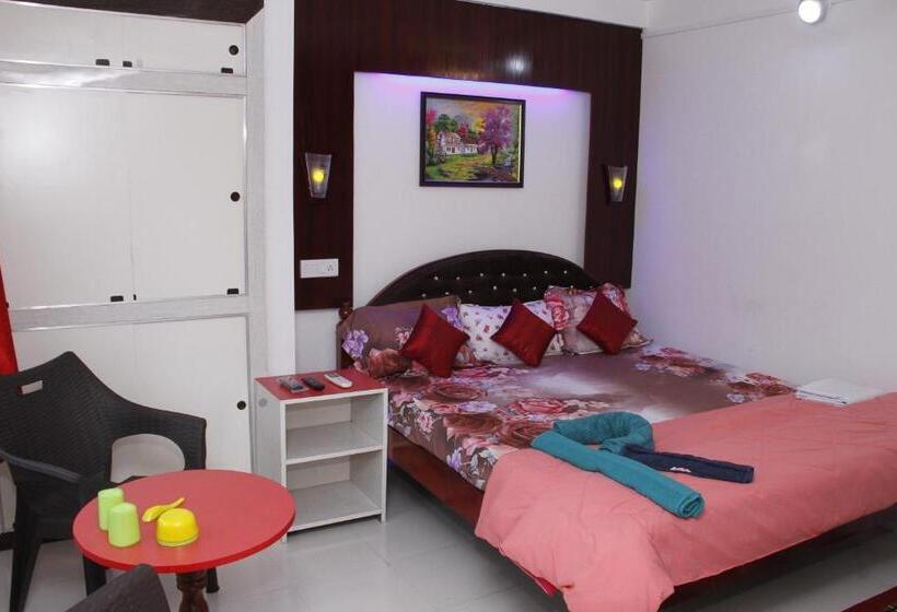 호텔 Ratnoop Inn Enjoy The Premium Home Stay