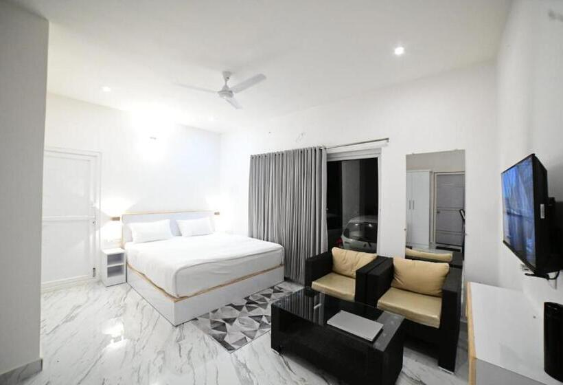 בית מלון כפרי Rk Mount Orchid