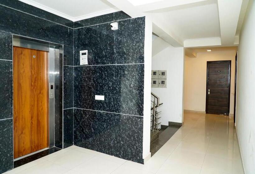 هتل Limewood Stay   Executive Huda City Center