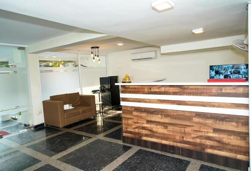 هتل Limewood Stay   Executive Huda City Center