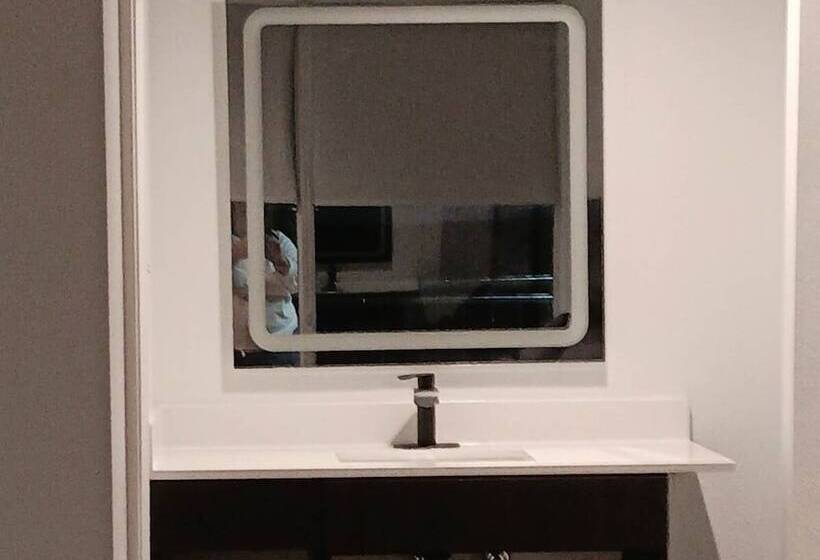 فندق Stateline Stayovers Extended Stay