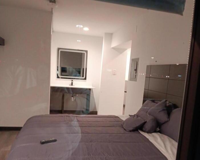 هتل Stateline Stayovers Extended Stay