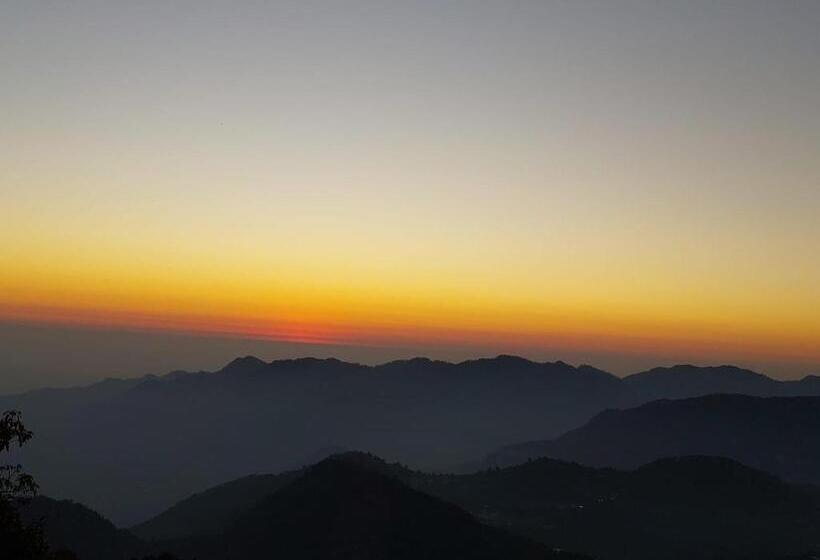 Отель Swastik Stays