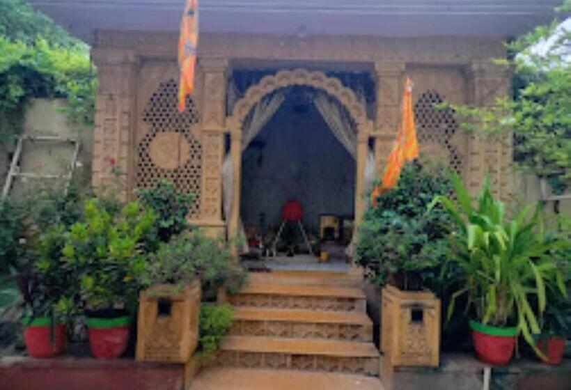 호텔 Tanya Palace,datia