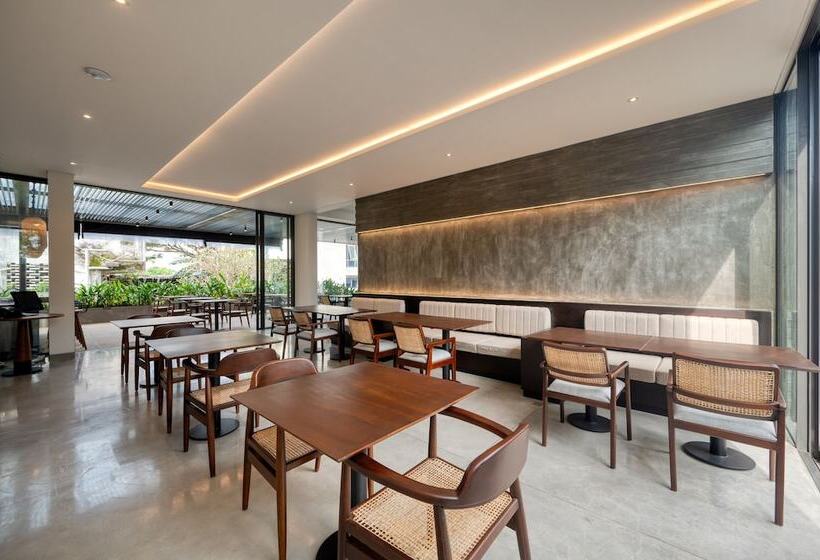 ホテル Taprobane House