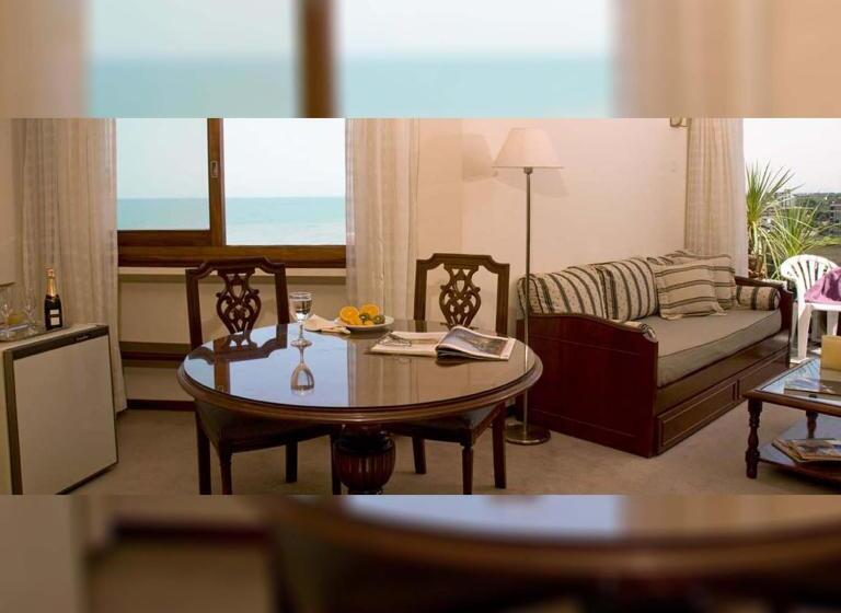 فندق Terrazas Club