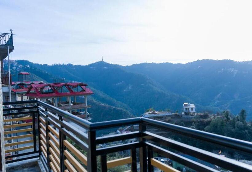 호텔 The Royal Moon