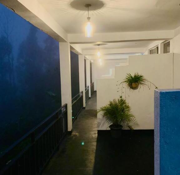 ホテル The Station Lodge