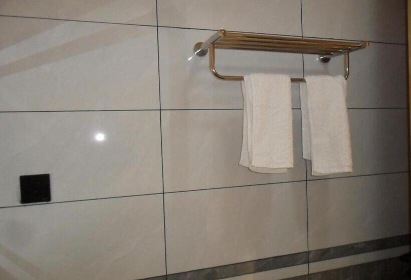 酒店 Yabuli Hot Spring Resort