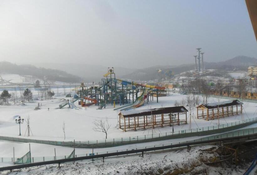 酒店 Yabuli Hot Spring Resort