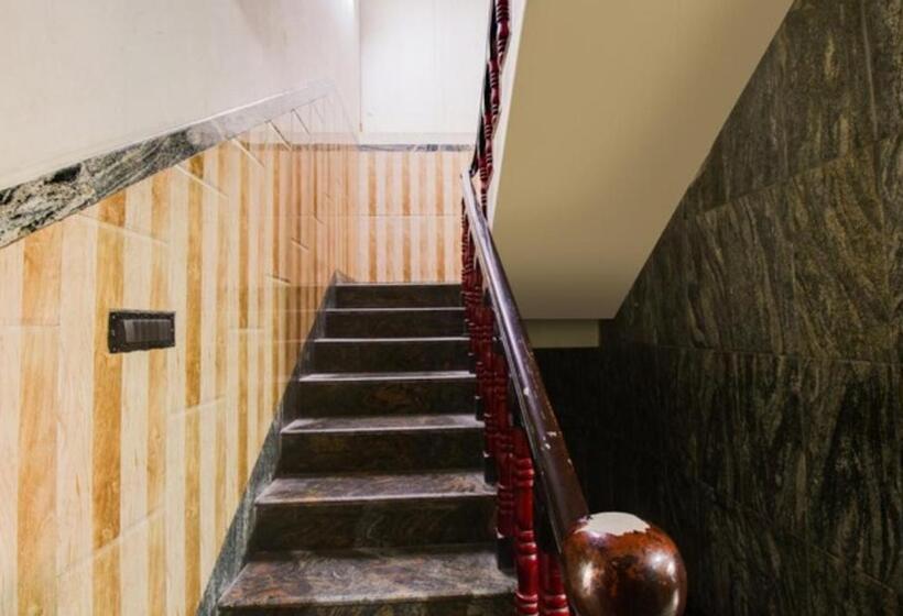 호텔 Yuvaraj Palace