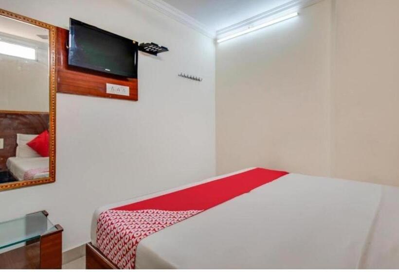 호텔 Yuvaraj Palace