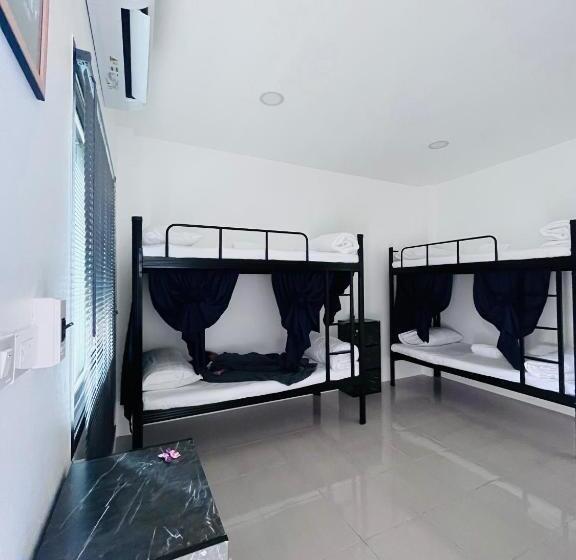 Monkey Hostel