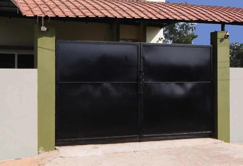 Oyo Flagship Hotel Krishna