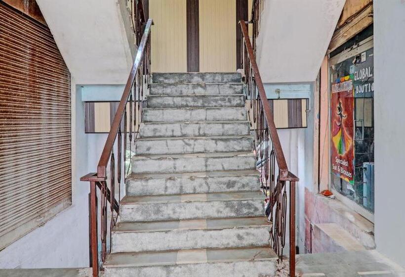 Oyo Flagship Hotel Sawariya Grand