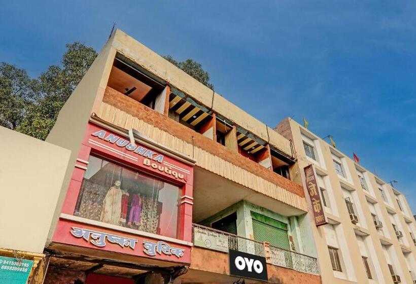 Oyo Flagship Hotel Sawariya Grand