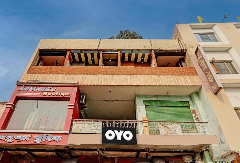 Oyo Flagship Hotel Sawariya Grand